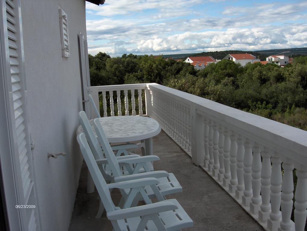 Apartment Raslina Bilik gambar